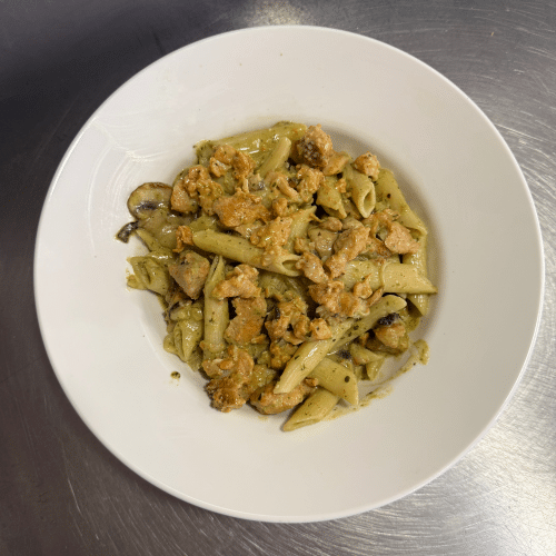 Pasta pesto chicken
