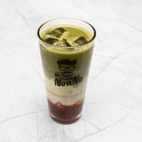 Iced matcha strawberry