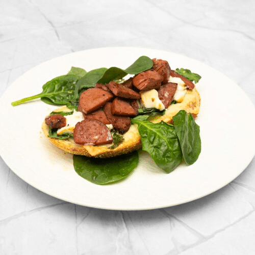 Sucuk goat cheese toast