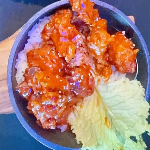 Rijst fried korean chicken-spicy sweet