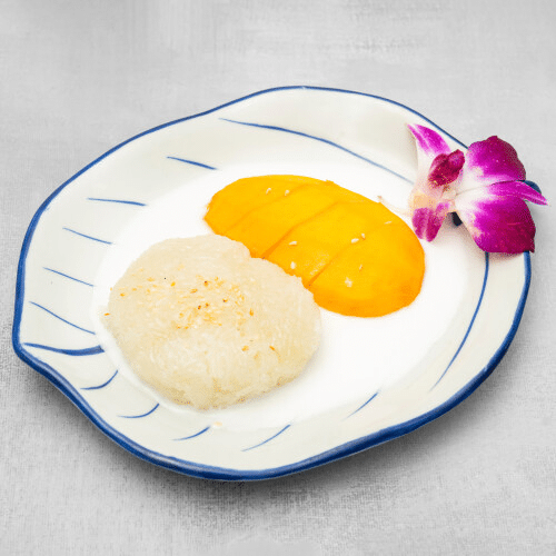 Mango met kleefrijst in kokosmelk