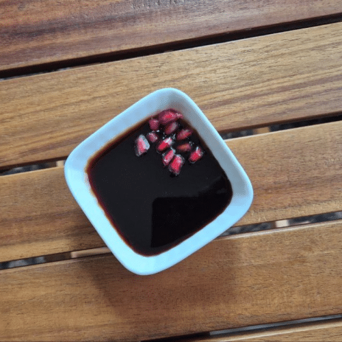 Granaatappel melasse