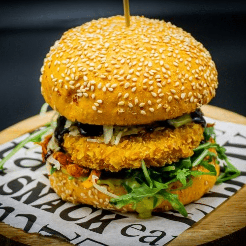 No bird was hurt burger (vegan)