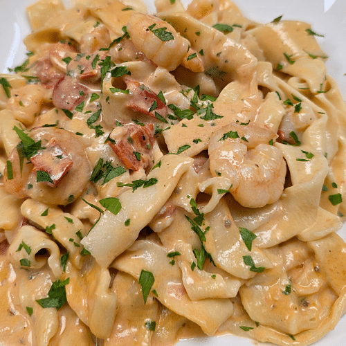 Tagliatelle gamberetti (homemade pasta)