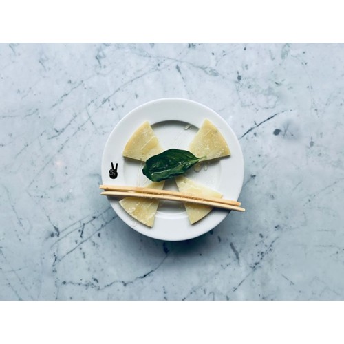 Pecorino with truffle honey (Anti Pasti)