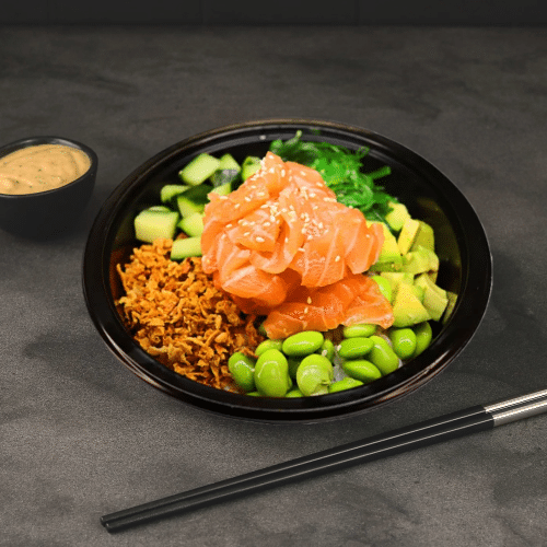 Salmon poké bowl