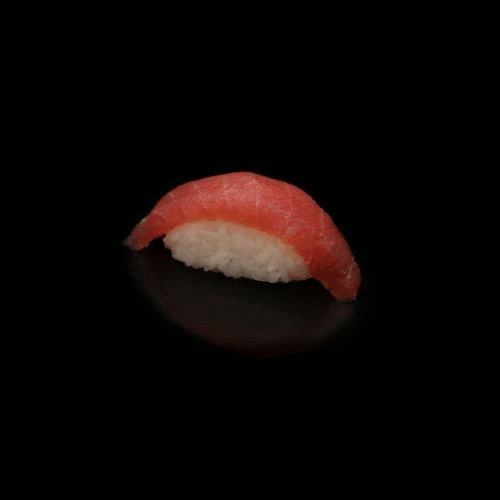 Tuna nigiri
