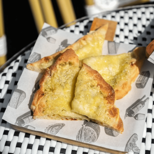 Cheesebread gebakken