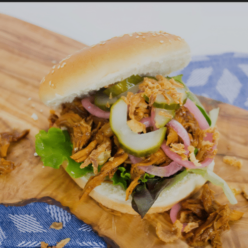 Halal broodje pulled chicken ketjap