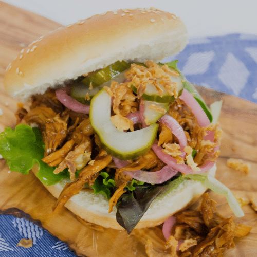 Halal broodje pulled chicken kip kerrie