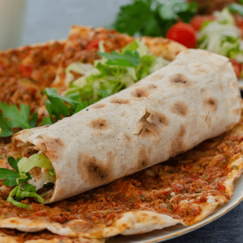 Lahmacun pulled chicken ketjap