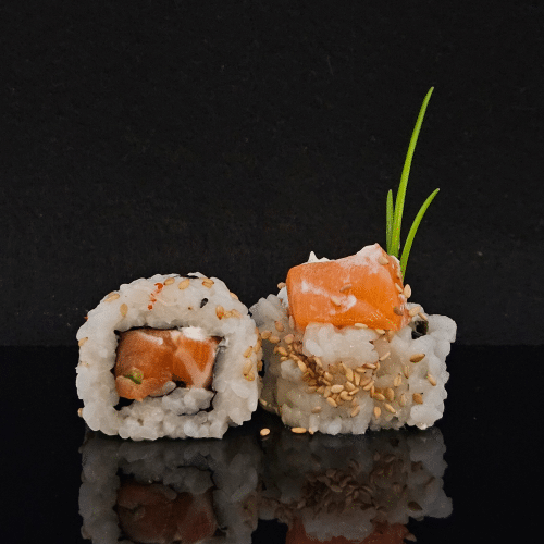 Salmon cheese roll