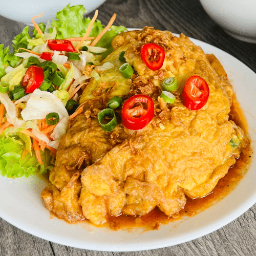 Thaise gevulde omelet