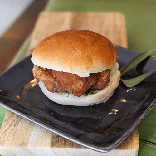 Crispy chicken burger