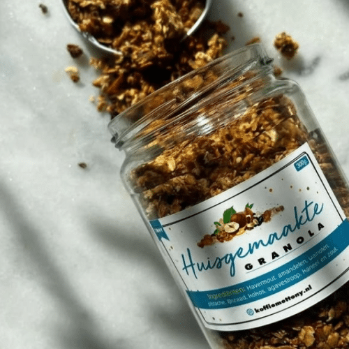 Huisgemaakte granola pot