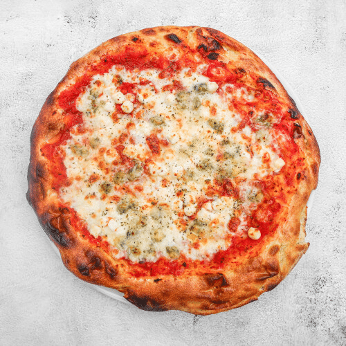 Pizza quattro formaggi