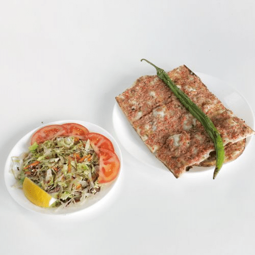 Kuşbaşılı Kaşarlı Pide