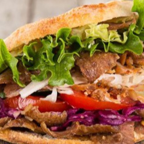 Broodje kipdöner en kaas