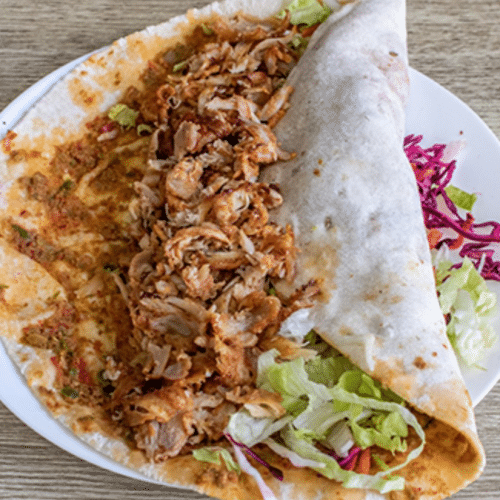 Turks pizza met kipdöner en kaas