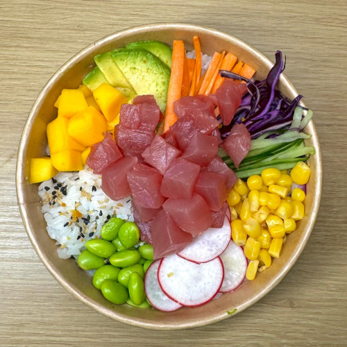 Poké bowl verse tuna