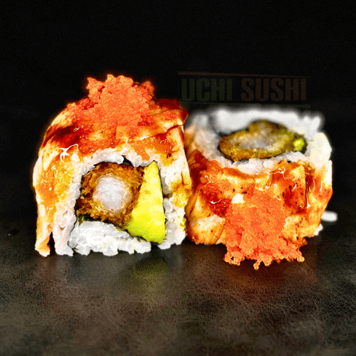 Flamed salmon roll