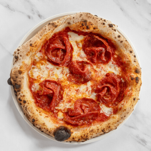 Pizza salame piccante