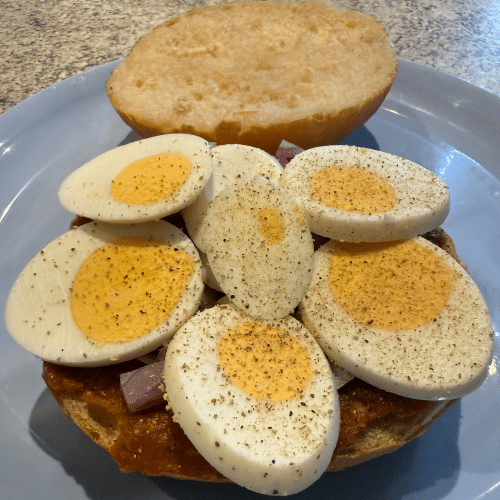 Broodje filet americain