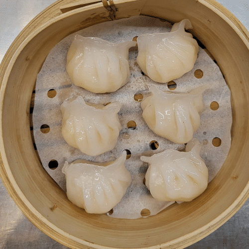 Steamed shrimp dumplings
