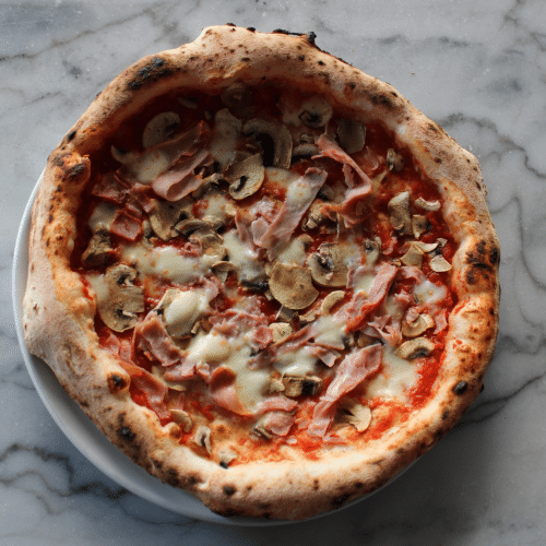 Pizza Proscuitto e Funghi