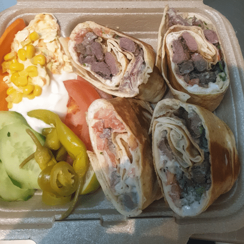 Gegrilde vleesshoarma arabi