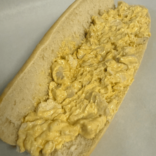 Stokbrood kip kerrie salade
