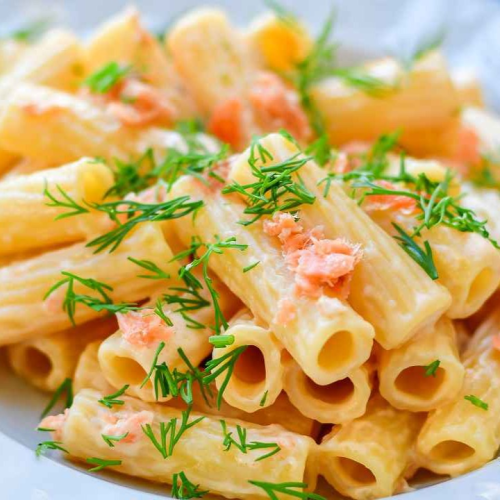 Pasta con salmone