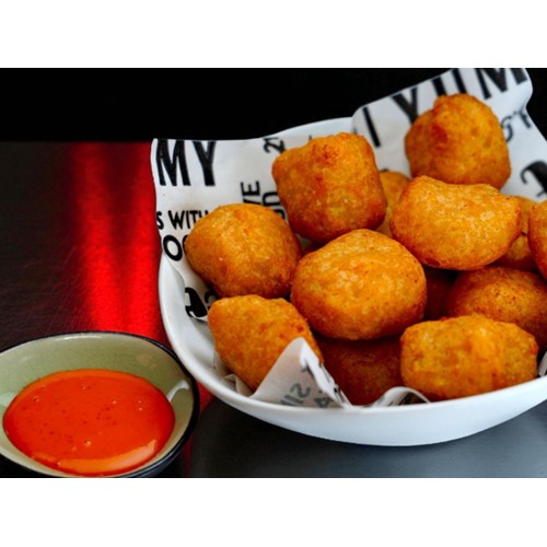 Large Chili Cheese Bombs