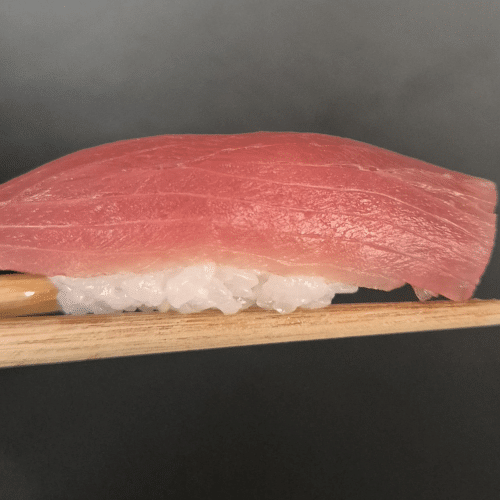Maguro nigiri