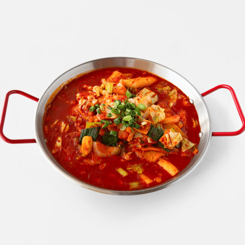Seafood tteokbokki met rijst