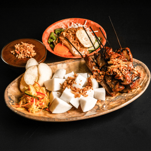 Schotel saté ayam tjabe rawit
