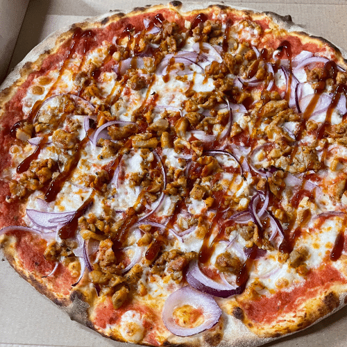 BBQ chicken pizza