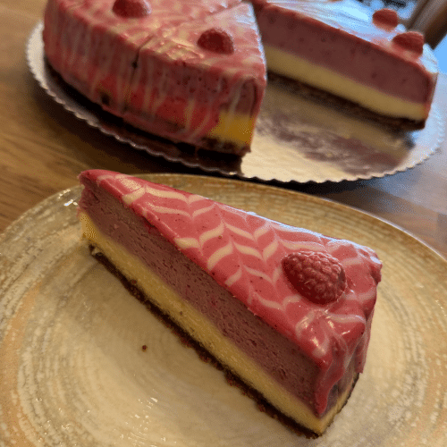 Witte chocolade framboos cheesecake