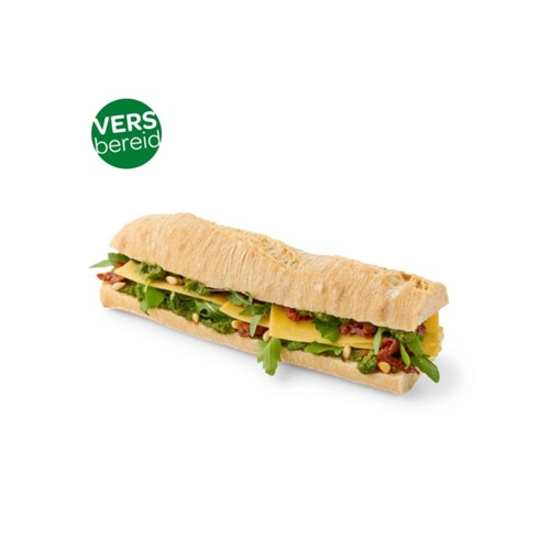 Broodje oude kaas pesto wit