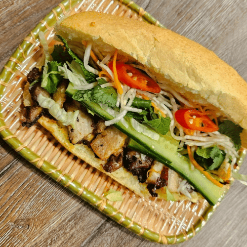 Bánh mi gà