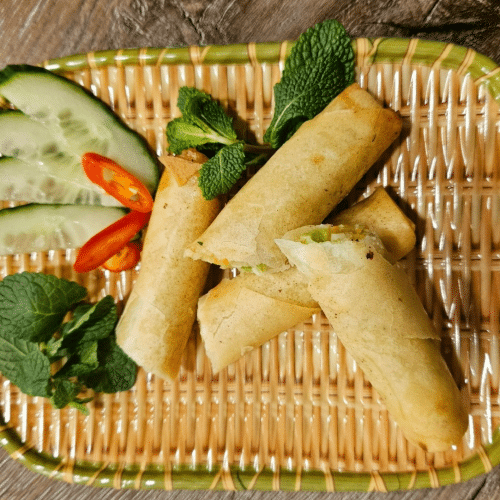 Chả giò (thịt gà, )