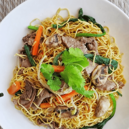 Mì xào bò