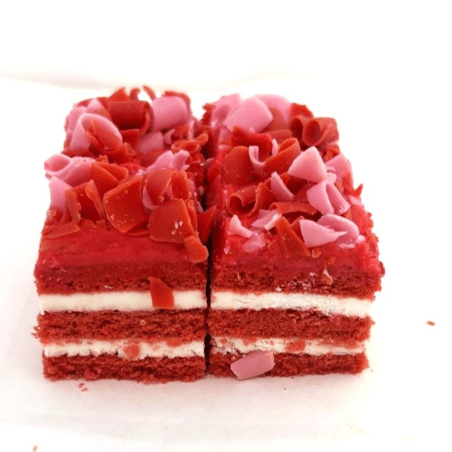 Red raspberry mini cake