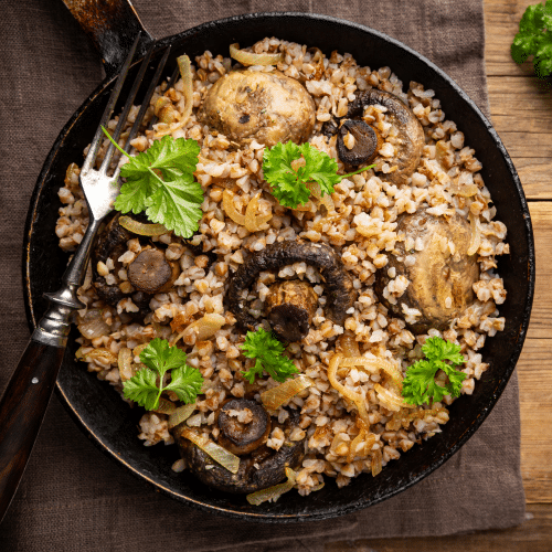 Mushroom pilauw rijst met raita salade