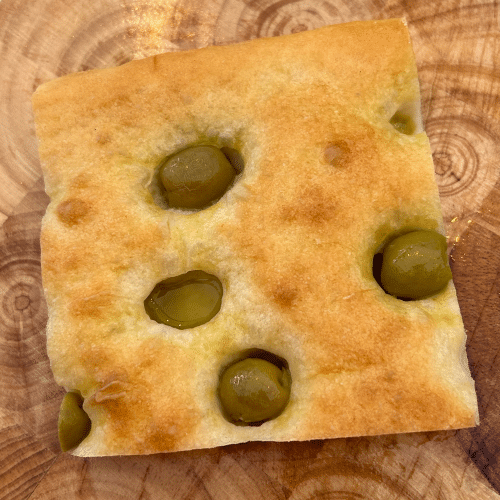 Focaccia olive