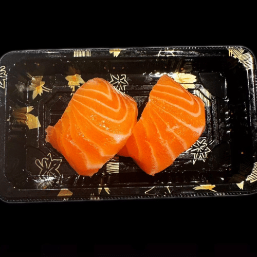 Salmon cheese maki