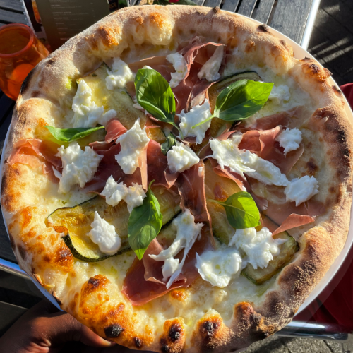 Pizza estate Italiana