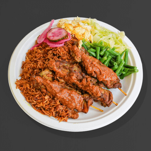 Nasi met kipsaté
