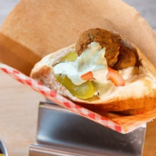Falafel pita