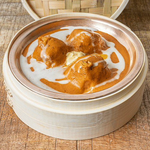 Butter chicken momos